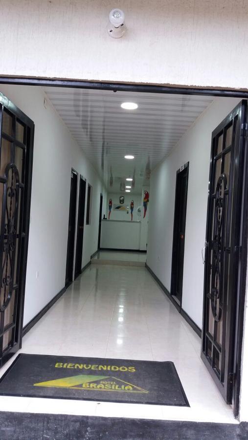 Hotel Brasilia Vaupes Миту Экстерьер фото
